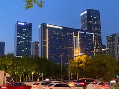 -保利MALL(天鹅湖店)