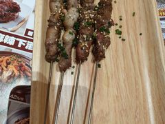 -小董哥烤串·爆汁大油边(故宫店)