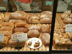 -Dough&Joe团憩(瑞虹天地月亮湾店)