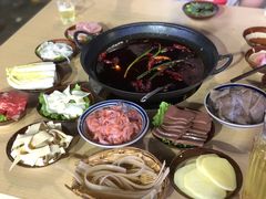 -乐闹闹重庆火鍋(民治店)