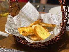 餐前面包-研食记西餐厅(金融中心店)