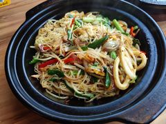 星洲炒米粉-颐和•海鲜砂锅粥•啫啫煲(奥林匹克广场店)