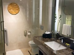 -青岛海尔洲际酒店