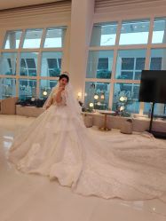 -喜喜婚纱HAPPINESS STUDIO奢定馆(海淀体验馆)