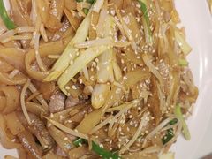 -老广酒楼(樱花店)