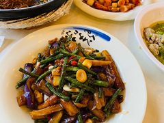 -鑫巴蜀小镇 · 水煮鱼专研店(玉桥店)
