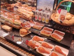 -巴黎贝甜(大宁国际商业广场店)