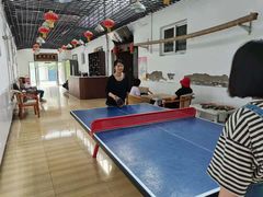 -亲兄弟真人CS团建拓展基地