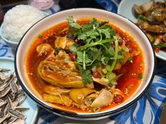 -川流不息·地道川菜·小龙虾(新松江路店)