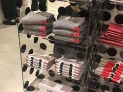 -川久保玲(大阪店)