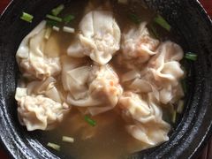 -袁亮宏饺子云吞(侯家桥菜场店)