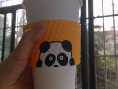 -熊猫一间店欧式奶茶铺