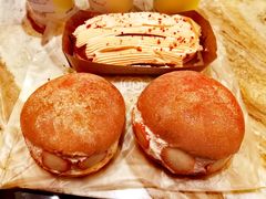 可可草莓奶油夹心面包-PARIS BAGUETTE巴黎贝甜(周浦万达店)