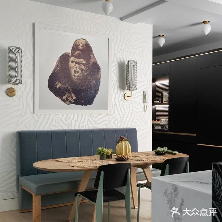 旧房翻新瞬间变成豪华公寓，看这个设计师是如何改造的