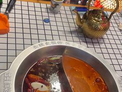-山悦里 山野·鲜火锅(罗斯福广场店)