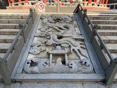 -绳金塔