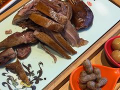 -有红鸡毛店·川菜(建设路店)