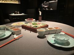 -左庭右院鲜牛肉火锅黑金店(陆家嘴中心店)
