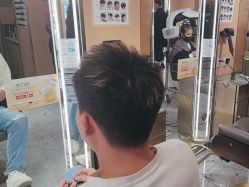 -一東造型烫发染发