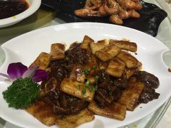 牛仔骨炒年糕-930私房菜(欧阳路店)