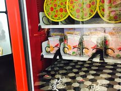-必胜客(八一店)