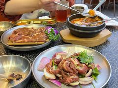-红泥小火炉·东北泥炉烤肉(天一旗舰店)