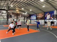-洛克公园·篮球·足球(三林店)