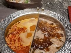 -牛YO寿喜烧·铁板烧和牛火锅自助(市府恒隆店)