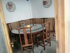 -老潍县美食街(东方路店)