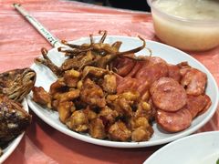 掌中宝-蓝精灵饺子店