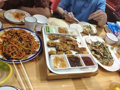 -肘子酥·天津菜·特色捞面(德云社店)