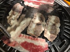 -唯成•韩国炭火烤肉 유성고기