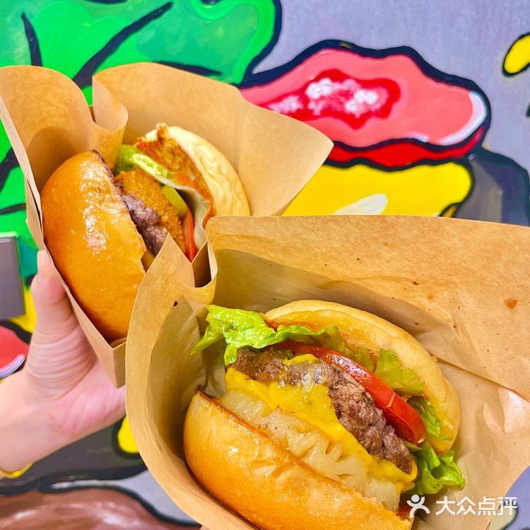 在杭州！！竟然有牛肉汉堡自助