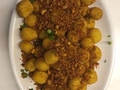 -新大咀港式茶餐厅(宝山万达店)