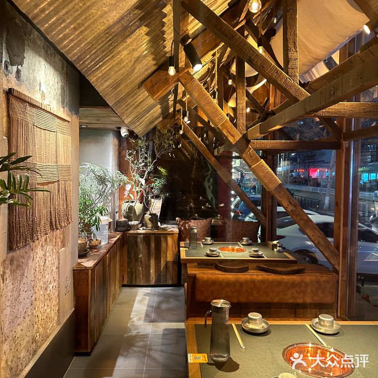 沈阳十一纬路！好吃到不行。。。