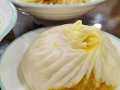 精品蟹黄大包-静海楼(学田店)
