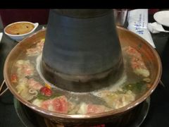 -楼外楼大刀肉传统火锅(西安大路店)