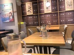 -必胜客(WOW昙华林店)