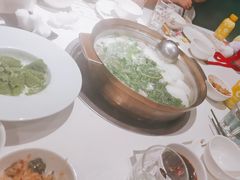 -烹然四季椰子鸡火锅(姚家园万象汇店)