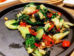 焗锅气奶白菜-小大董·烤鸭(凤凰汇店)