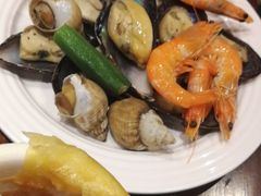 -四海一家自助餐(益田假日广场店)