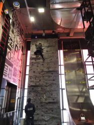 -嗨翻Hi-Fun竞技主题乐园·蹦床团建生日聚会(五棵松华熙店)