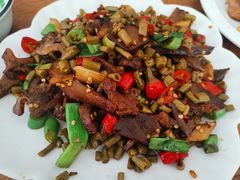 酸豆角猪舌-牛八宝桂林米粉(八里庄店)