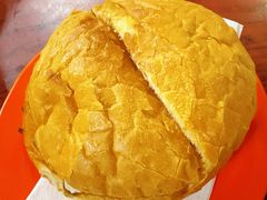 香脆奶油猪仔包-兰芳园(中环老店)