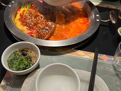 -廖掌柜·重庆鲜货火锅(上海首店)