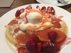 -Pancakes on the rocks(Darling Harbour)