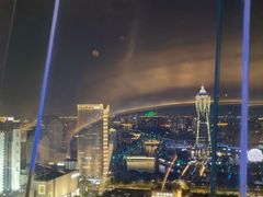 -Hi City·城市之巅