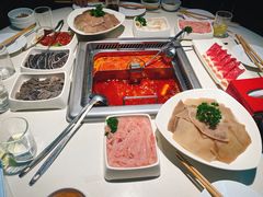 -海底捞火锅(关山保利店)