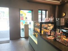-星巴克臻选(上海今潮8弄店)