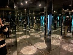 -穹六人间 people 6(岳阳路店)